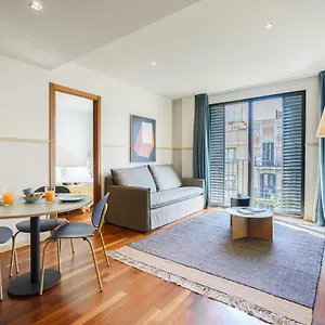 Aspasios Diagonal Art Apartment Barcelona