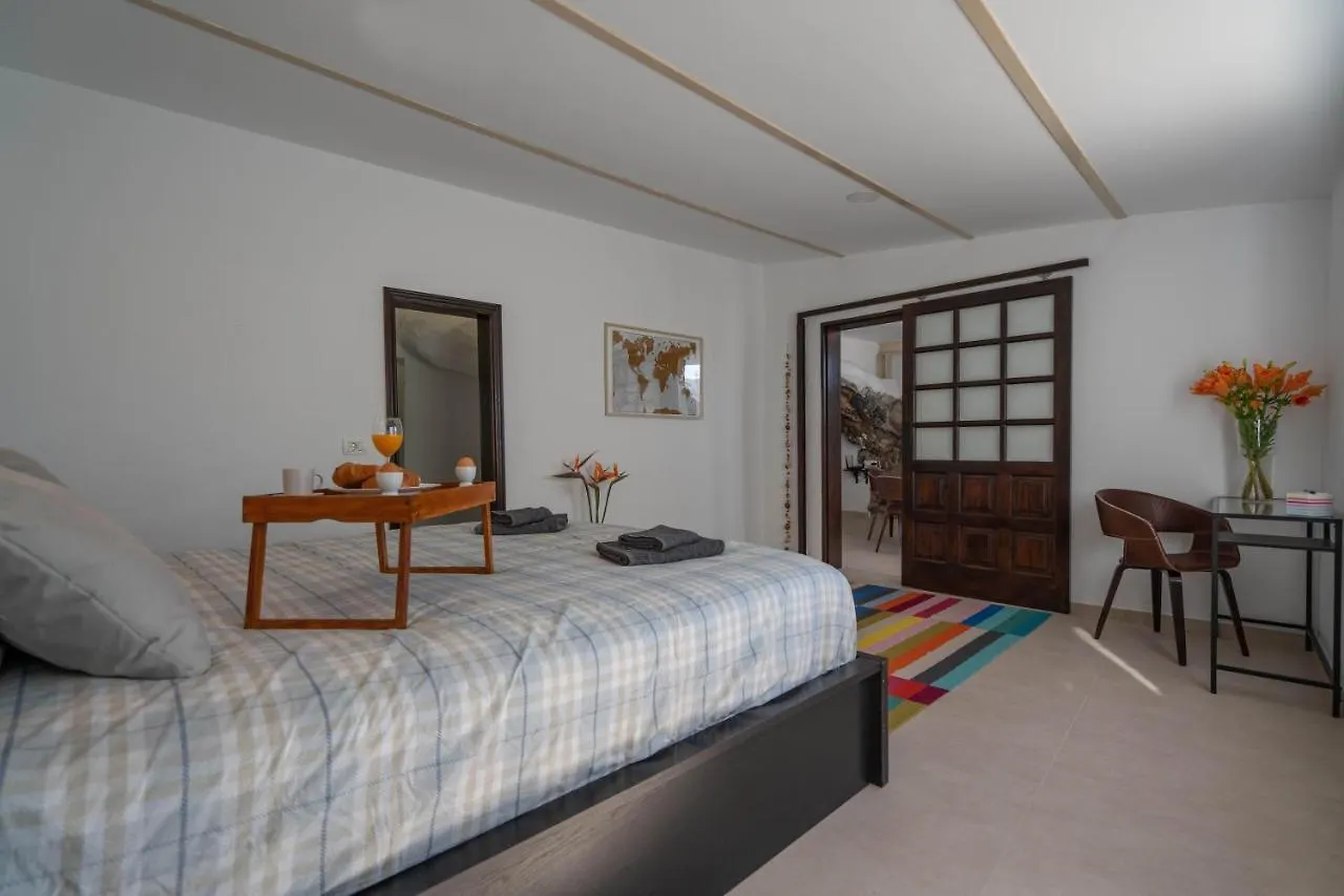 Spectacular Cave With Two Large Terraces Villa Santa Cruz de Tenerife