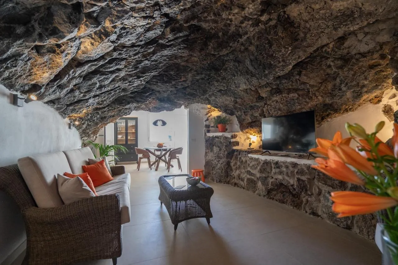 Spectacular Cave With Two Large Terraces Villa Santa Cruz de Tenerife 0*,  Spain